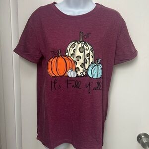 118. Fall theme Short Sleeve T-Shirt, 4 Pumpkin Design “It’s Fall Y’all” Sz. M